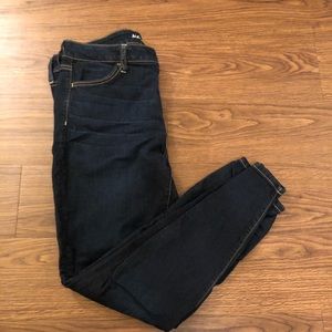 American Eagle skinny jeans